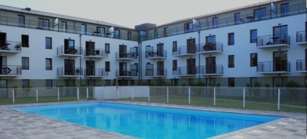 Apartment Les Thermes 511 - Appt Proche Avec Piscine Partagee